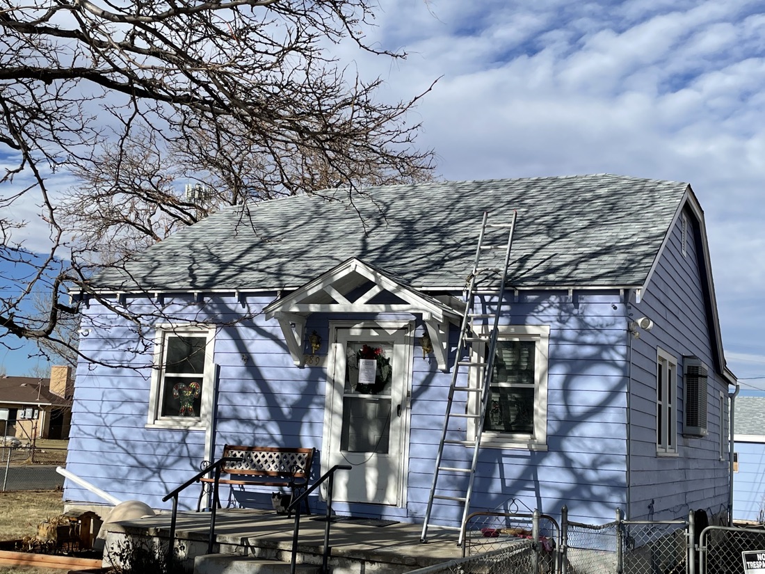 Roof replacement in Longmont, CO